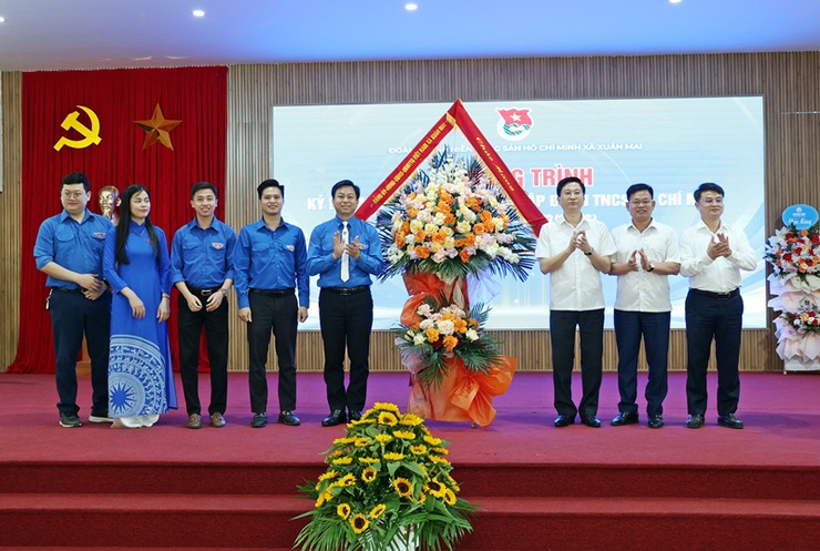 Đoàn xã Xuân Mai tổ chức chương trình kỷ niệm 95 năm truyền thống vẻ vang của Đoàn TNCS Hồ Chí Minh- Ảnh 3.