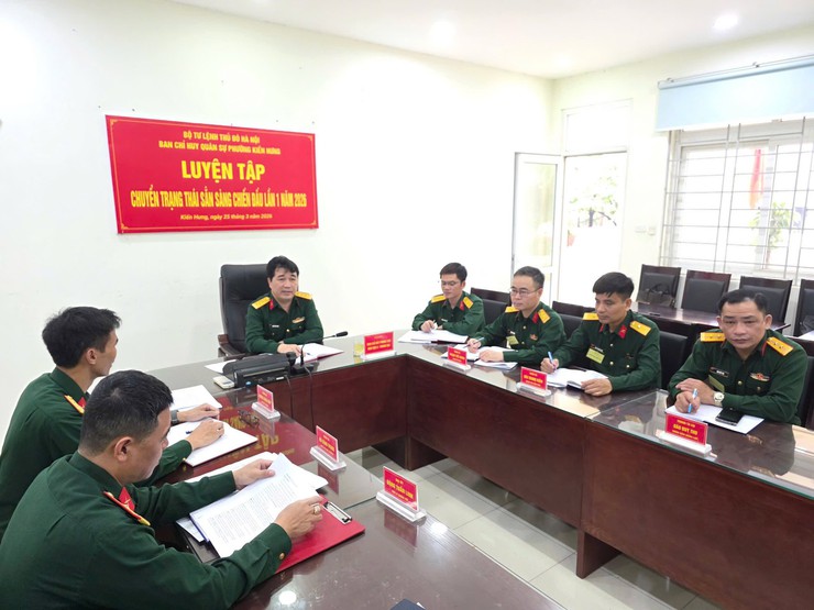 Phường Kiến Hưng tổ chức luyện tập chuyển trạng thái sẵn sàng chiến đấu (TTSSCĐ) lần 1 năm 2026- Ảnh 1.