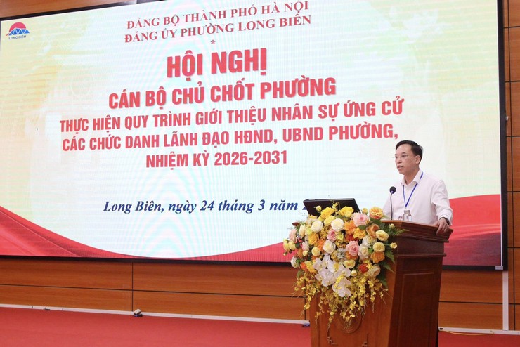 Phường Long Biên thực hiện quy trình giới thiệu nhân sự các chức danh lãnh đạo HĐND, UBND phường nhiệm kỳ 2026 - 2031- Ảnh 1.