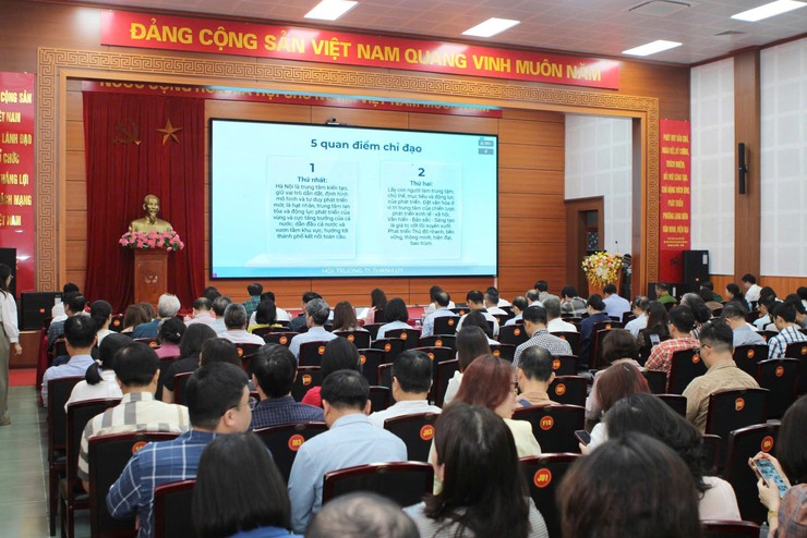 Quán triệt nghị quyết phát triển Thủ đô trong kỷ nguyên mới- Ảnh 4.