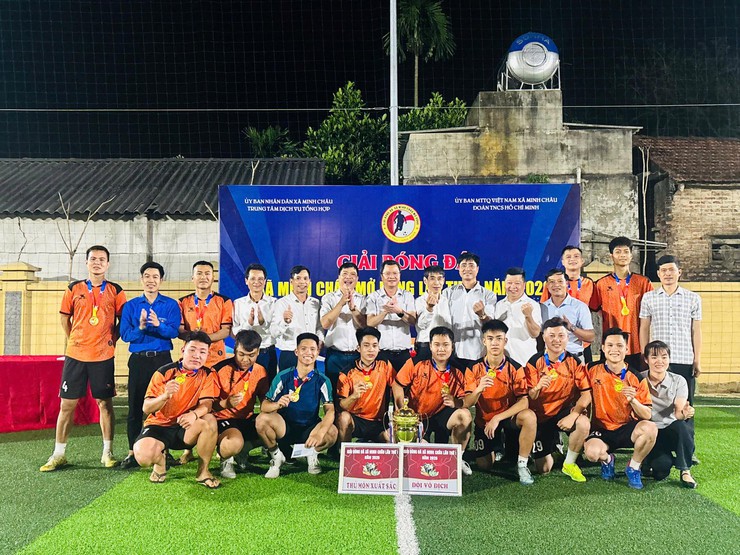 Tuổi trẻ xã Minh Châu phát huy vai trò xung kích, khát vọng cống hiến.- Ảnh 3.