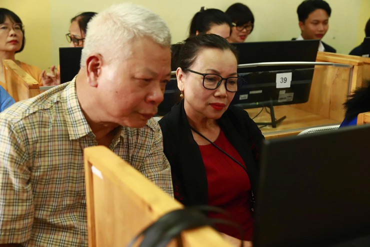 PHƯỜNG LÁNG TẬP HUẤN NGHIỆP VỤ CÔNG TÁC VĂN PHÒNG CẤP ỦY NĂM 2026, ĐẨY MẠNH CHUYỂN ĐỔI SỐ- Ảnh 10.