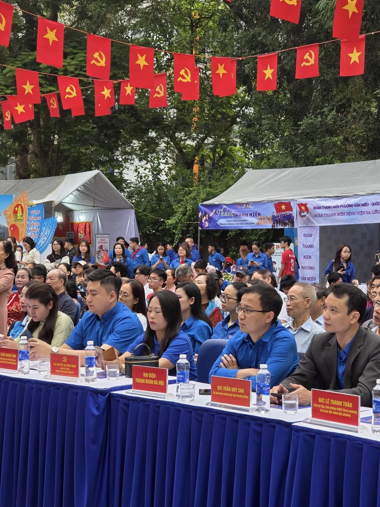 TUỔI TRẺ PHƯỜNG VĂN MIẾU - QUỐC TỬ GIÁM TỎA SÁNG TRONG NGÀY HỘI THANH NIÊN- Ảnh 2.