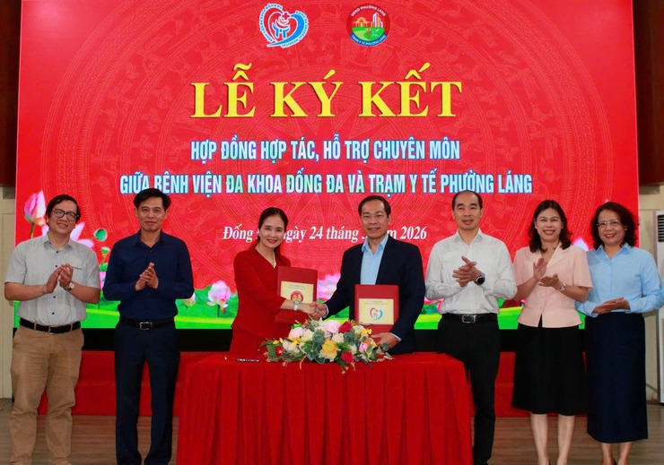 KÝ KẾT HỢP TÁC CHUYÊN MÔN GIỮA BỆNH VIỆN ĐA KHOA ĐỐNG ĐA VÀ TRẠM Y TẾ PHƯỜNG LÁNG: NÂNG TẦM Y TẾ CƠ SỞ- Ảnh 2.