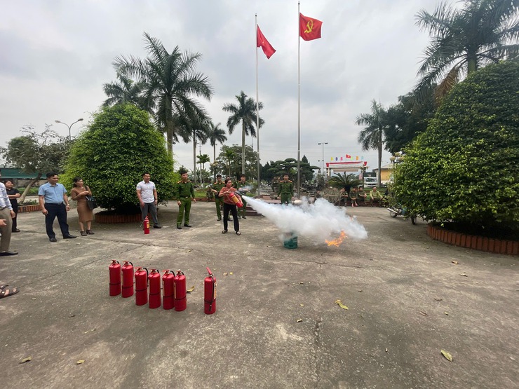 Chương trình truyền thông và tập huấn nghiệp vụ về công tác phòng cháy, chữa cháy- Ảnh 6.