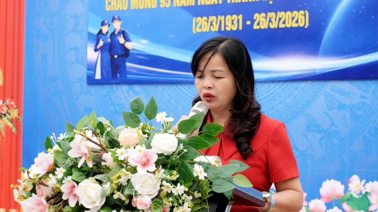 TRƯỜNG TIỂU HỌC THƯ LÂM SÔI NỔI NGÀY HỘI
“THIẾU NHI VUI KHỎE – TIẾN BƯỚC LÊN ĐOÀN”
- Ảnh 6.