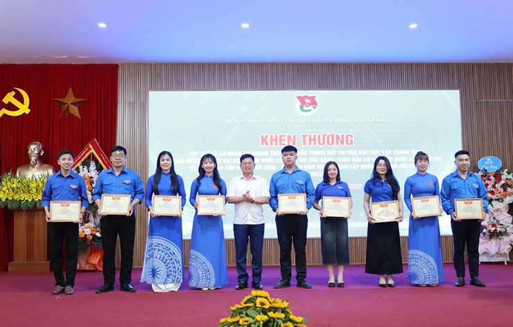 Đoàn xã Xuân Mai tổ chức chương trình kỷ niệm 95 năm truyền thống vẻ vang của Đoàn TNCS Hồ Chí Minh- Ảnh 7.