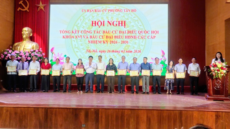 Phường Tây Hồ: Tổng kết công tác bầu cử Đại biểu Quốc hội khóa XVI và Đại biểu HĐND các cấp, nhiệm kỳ 2026-2031- Ảnh 8.