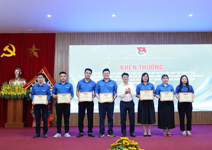 Đoàn xã Xuân Mai tổ chức chương trình kỷ niệm 95 năm truyền thống vẻ vang của Đoàn TNCS Hồ Chí Minh- Ảnh 8.