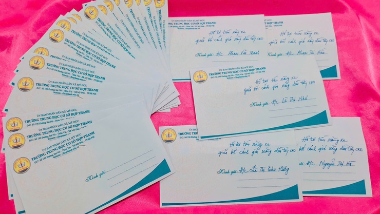 Trường THCS Hợp Thanh hỗ trợ tiền xăng xe cho 23 cán bộ, giáo viên, nhân viên ở cách xa trường- Ảnh 3.