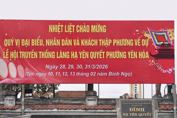 Rạng rỡ không khí chuẩn bị cho Lễ hội truyền thống Làng Hạ Yên Quyết- Ảnh 1.