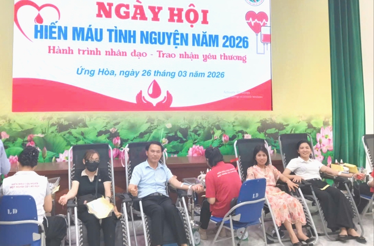 ỨNG HOÀ TIẾP NHẬN HƠN 300 ĐƠN VỊ MÁU TẠI “LỄ HỘI XUÂN HỒNG” ĐỢT 1 NĂM 2026.- Ảnh 5.