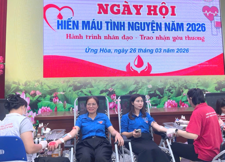 ỨNG HOÀ TIẾP NHẬN HƠN 300 ĐƠN VỊ MÁU TẠI “LỄ HỘI XUÂN HỒNG” ĐỢT 1 NĂM 2026.- Ảnh 7.