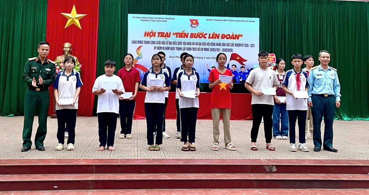 Trường THCS Kim Sơn tổ chức Hội trại “Tiến bước lên Đoàn”- Ảnh 11.