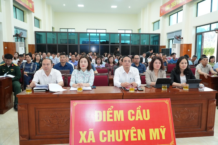 Xã Chuyên Mỹ dự hội nghị quán triệt, triển khai Nghị quyết 02 của Bộ Chính trị về "Xây dựng và phát triển Thủ đô Hà Nội trong kỷ nguyên mới” - Ảnh 2.
