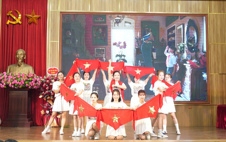 Xã Bát Tràng Kỷ niệm 80 năm Ngày truyền thống ngành Thể dục thể thao Việt Nam- Ảnh 9.