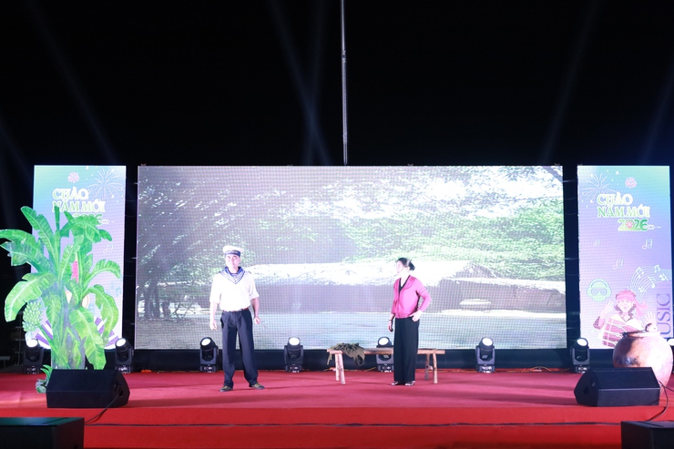 Pháo hoa đêm Giao thừa lần đầu tiên thắp sáng xã đảo duy nhất của Thủ đô.- Ảnh 5.