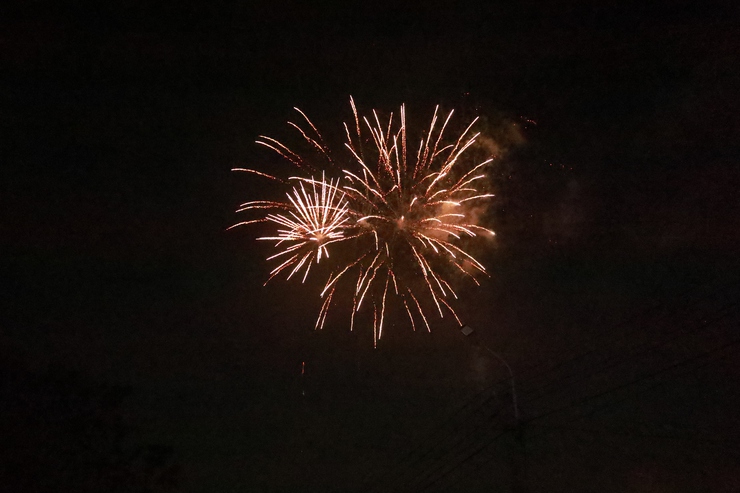 Pháo hoa đêm Giao thừa lần đầu tiên thắp sáng xã đảo duy nhất của Thủ đô.- Ảnh 26.