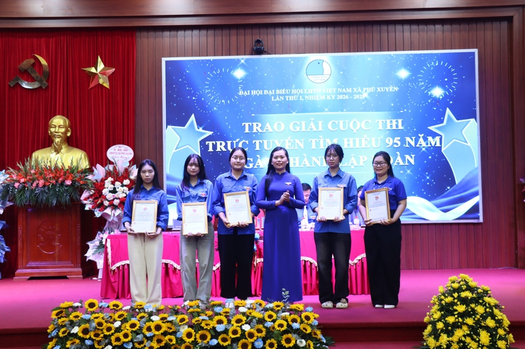 Thanh niên Phú Xuyên đoàn kết - tiên phong - sáng tạo - tự tin bước vào kỷ nguyên mới- Ảnh 8.