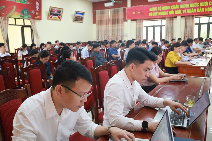 Xã Minh Châu tham gia học tập, quán triệt Nghị quyết về phát triển Thủ đô trong kỷ nguyên mới- Ảnh 4.
