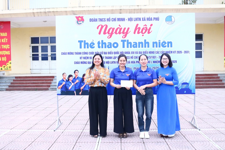 Tuổi trẻ xã Hòa Phú phát huy tinh thần xung kích, sáng tạo- Ảnh 9.