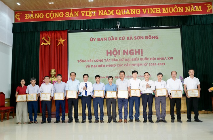 Xã Sơn Đồng tổng kết thành công cuộc bầu cử đại biểu Quốc hội khóa XVI và đại biểu HĐND các cấp nhiệm kỳ 2026 - 2031- Ảnh 8.