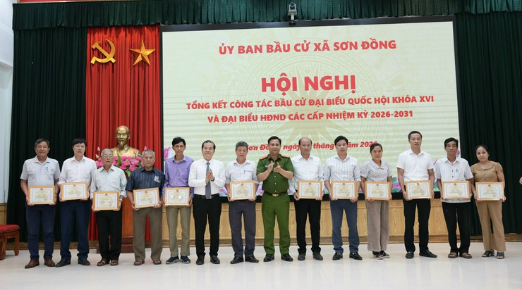 Xã Sơn Đồng tổng kết thành công cuộc bầu cử đại biểu Quốc hội khóa XVI và đại biểu HĐND các cấp nhiệm kỳ 2026 - 2031- Ảnh 14.