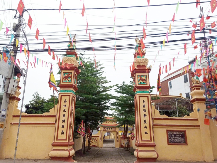 Đình làng Lương Xá: Nơi lưu giữ "hồn cốt" vương triều Lý qua 83 đạo sắc phong- Ảnh 1.