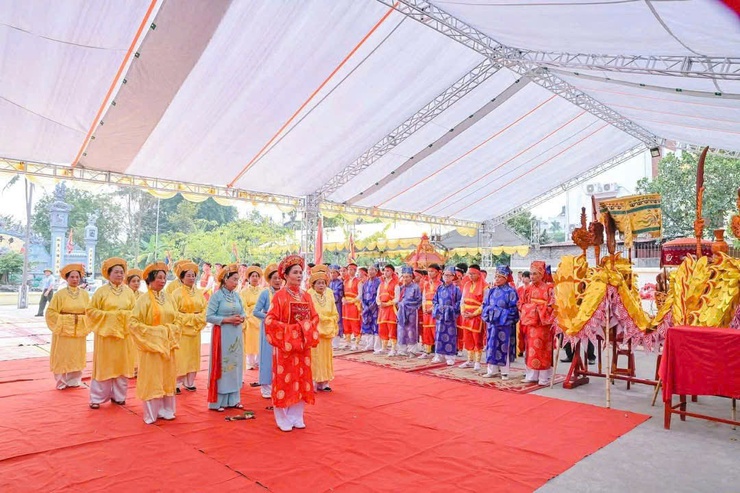 Đình làng Lương Xá: Nơi lưu giữ "hồn cốt" vương triều Lý qua 83 đạo sắc phong- Ảnh 3.