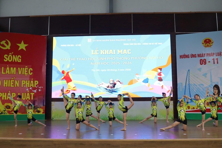 Phường Tây Hồ khai mạc Giải thể thao học sinh phổ thông năm học 2025 – 2026- Ảnh 1.