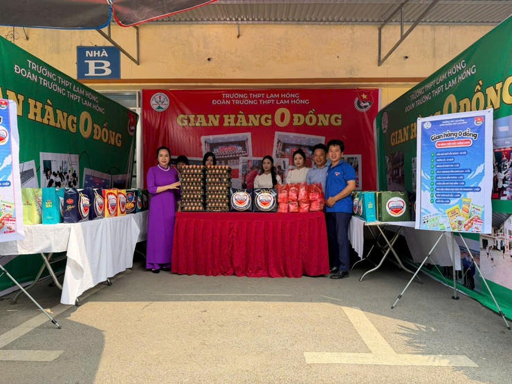 BỆNH VIỆN BẮC THĂNG LONG TỔ CHỨC “GIAN HÀNG 0 ĐỒNG” NHẰM CHIA SẺ YÊU THƯƠNG – ĐỒNG HÀNH CÙNG NGƯỜI BỆNH NHÂN KỶ NIỆM 10 NĂM NGÀY CÔNG TÁC XÃ HỘI VIỆT NAM- Ảnh 29.