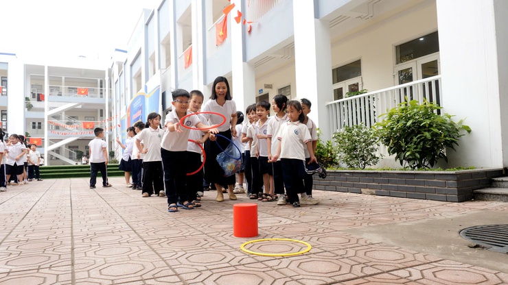 TRƯỜNG TIỂU HỌC THƯ LÂM SÔI NỔI NGÀY HỘI
“THIẾU NHI VUI KHỎE – TIẾN BƯỚC LÊN ĐOÀN”
- Ảnh 26.