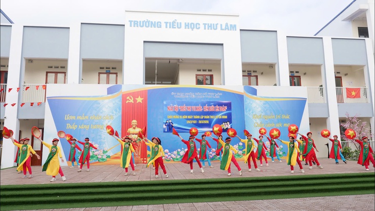 TRƯỜNG TIỂU HỌC THƯ LÂM SÔI NỔI NGÀY HỘI
“THIẾU NHI VUI KHỎE – TIẾN BƯỚC LÊN ĐOÀN”
- Ảnh 17.