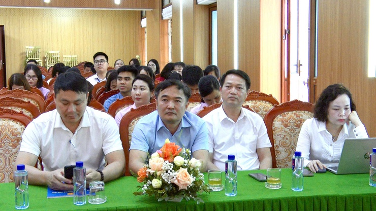 UBND XÃ THƯ LÂM TỔ CHỨC HỘI NGHỊ CÁN BỘ, CÔNG CHỨC, VIÊN CHỨC, NGƯỜI LAO ĐỘNG NĂM 2026- Ảnh 4.