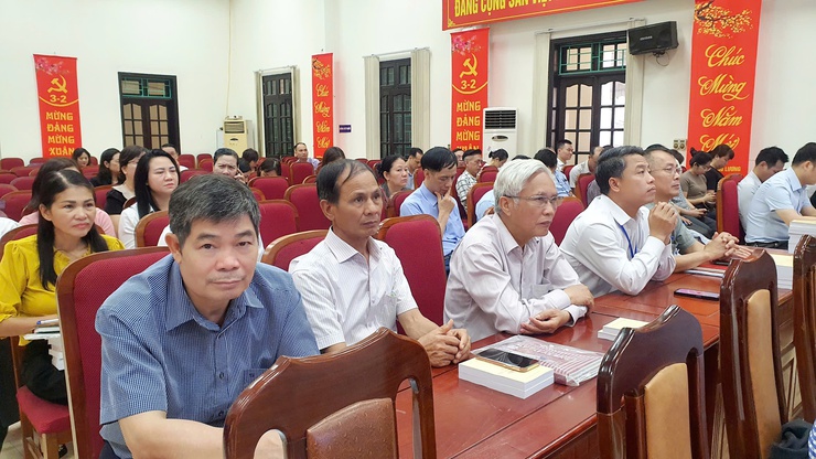 Phường Phú Lương tham dự trực tuyến Hội nghị quán triệt Nghị quyết số 02-NQ/TW của Bộ Chính trị về "Xây dựng và phát triển Thủ đô Hà Nội trong kỷ nguyên mới”- Ảnh 5.