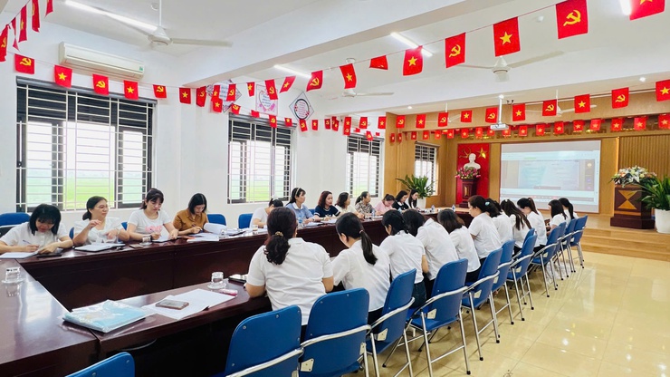  XÃ DÂN HOÀ NGHIÊM TÚC TỔ CHỨC QUÁN TRIỆT NGHỊ QUYẾT SỐ 02-NQ/TW – ĐỊNH HÌNH TẦM NHÌN PHÁT TRIỂN THỦ ĐÔ HÀ NỘI TRONG KỶ NGUYÊN MỚI - Ảnh 7.