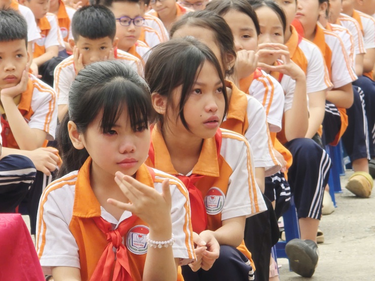 Trường Tiểu học Trung Hòa tổ chức ngoại khóa “ Giá trị tình yêu thương và lòng biết ơn – Cha mẹ, Thầy cô đồng hành cùng con”- Ảnh 10.