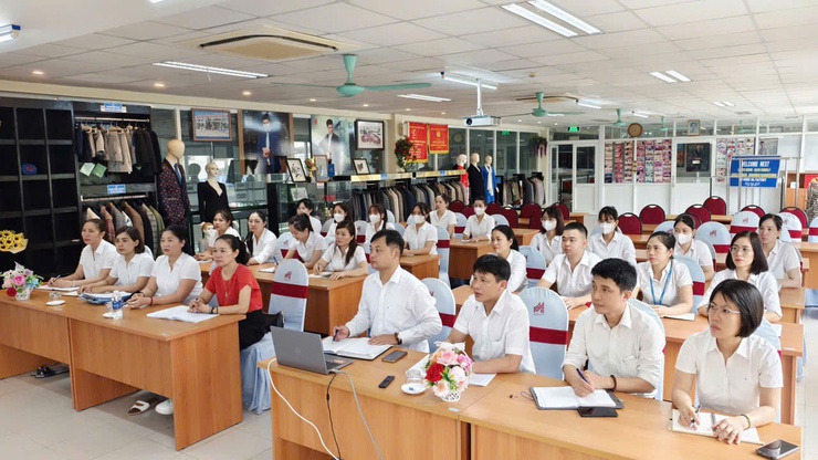 Phường Phúc Lợi tổ chức học tập, quán triệt Nghị quyết 02-NQ/TW của Bộ Chính trị- Ảnh 11.