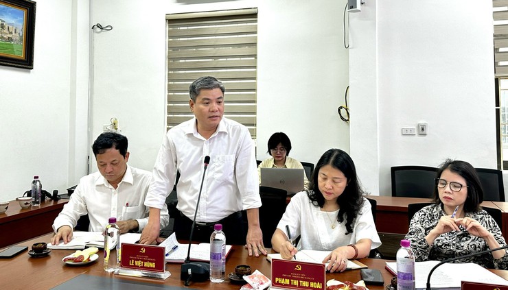 Đảng bộ xã Bát Tràng: Tập trung nguồn lực, bứt phá thực hiện các mục tiêu tăng trưởng- Ảnh 4.