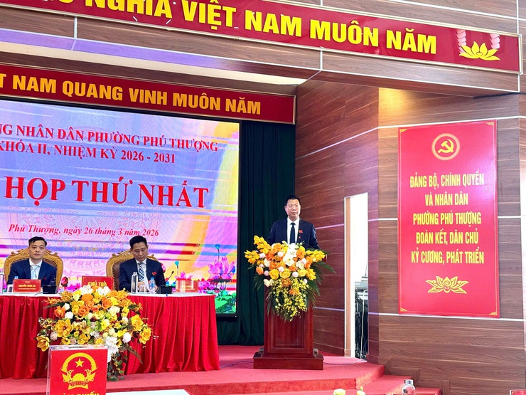 Kỳ họp thứ nhất HĐND phường Phú Thượng khóa II – Khẳng định quyết tâm, mở ra chặng đường phát triển mới- Ảnh 16.