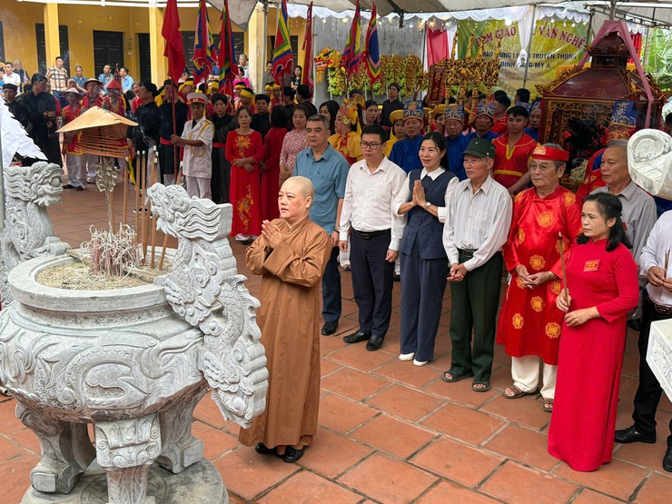 Lễ hội đình Mỹ Ả: Giữ gìn truyền thống, gắn kết cộng đồng- Ảnh 1.