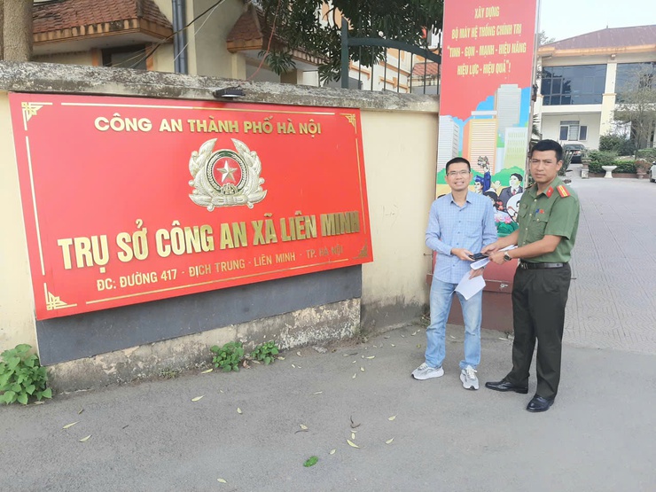 Lan tỏa nghĩa cử cao đẹp “Nhặt được của rơi – Trả lại người mất” tại xã Liên Minh, Hà Nội- Ảnh 1.