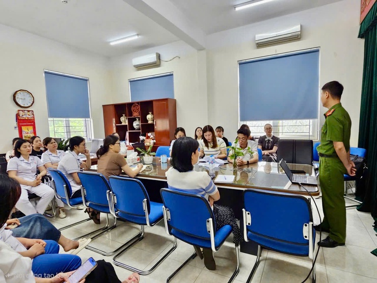 TRẠM Y TẾ PHƯỜNG THANH LIỆT TẬP HUẤN NGHIỆP VỤ PCCC VÀ CNCH- Ảnh 2.