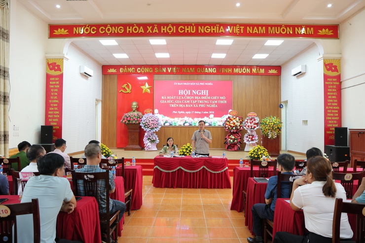 Xã Phú Nghĩa triển khai rà soát, lựa chọn điểm giết mổ gia súc, gia cầm tập trung tạm thời trên địa bàn- Ảnh 1.