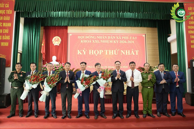 HĐND xã Phú Cát tổ chức Kỳ họp thứ nhất, kiện toàn các chức danh chủ chốt nhiệm kỳ 2026–2031- Ảnh 13.