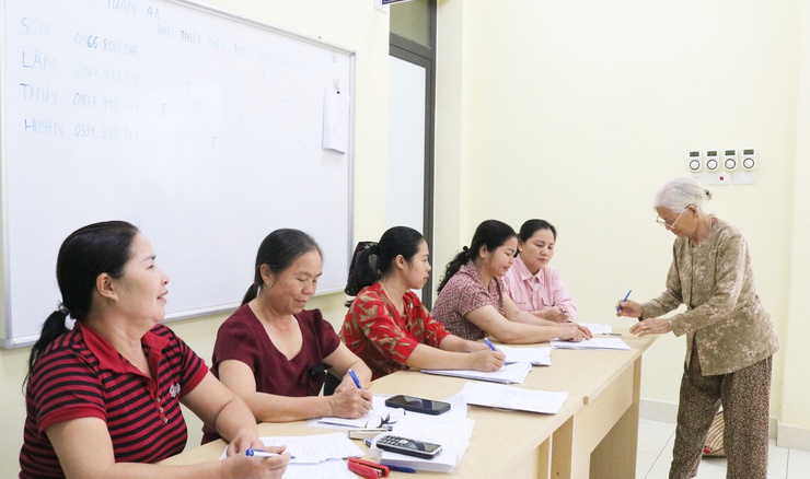 Trạm Y tế xã Quảng Bị tổ chức khám, lập hồ sơ sức khỏe cho người cao tuổi năm 2026- Ảnh 1.