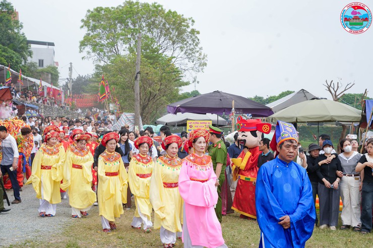 NHỮNG HÌNH ẢNH NGÀY 26/3 (TỨC NGÀY 08/02 ÂM LỊCH) TẠI LỄ HỘI TRUYỀN THỐNG ĐÌNH SO NĂM 2026- Ảnh 13.