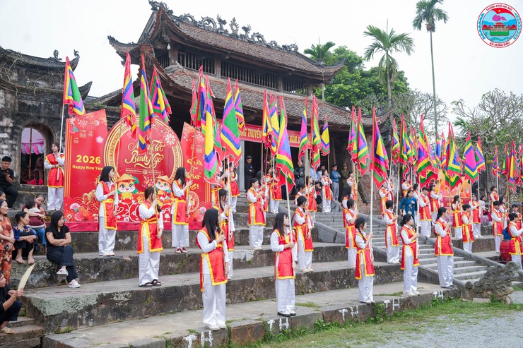 NHỮNG HÌNH ẢNH NGÀY 26/3 (TỨC NGÀY 08/02 ÂM LỊCH) TẠI LỄ HỘI TRUYỀN THỐNG ĐÌNH SO NĂM 2026- Ảnh 9.