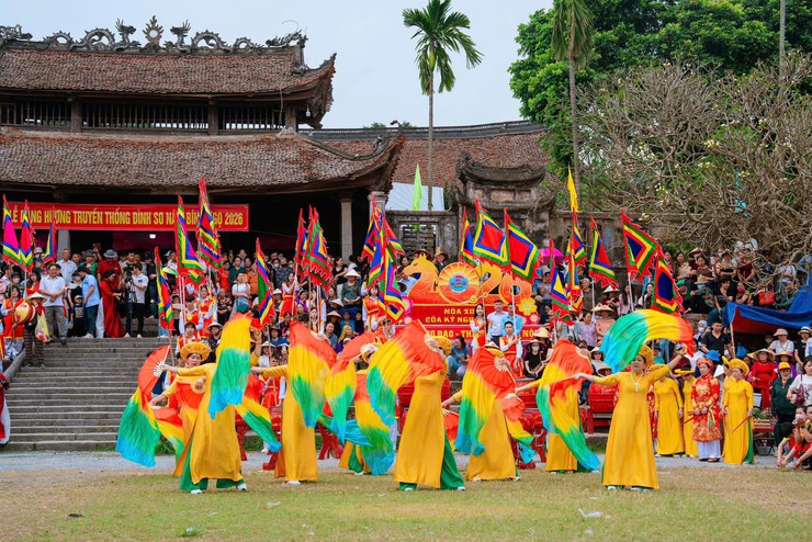 NHỮNG HÌNH ẢNH NGÀY 26/3 (TỨC NGÀY 08/02 ÂM LỊCH) TẠI LỄ HỘI TRUYỀN THỐNG ĐÌNH SO NĂM 2026- Ảnh 6.