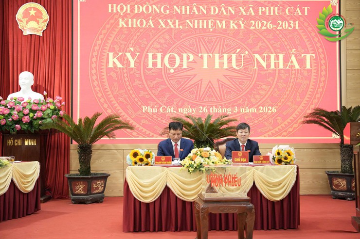 HĐND xã Phú Cát tổ chức Kỳ họp thứ nhất, kiện toàn các chức danh chủ chốt nhiệm kỳ 2026–2031- Ảnh 2.